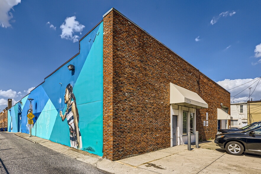 2224 E Fayette St, Baltimore, MD for lease - Building Photo - Image 1 of 39