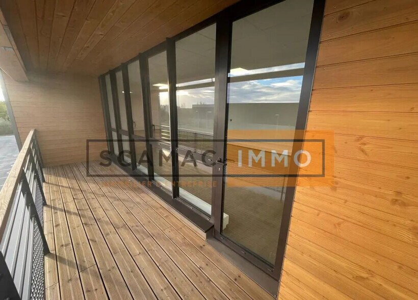 Industrial in Collégien for lease - Building Photo - Image 2 of 9