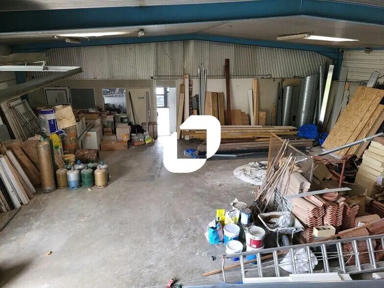 Flex in Mérignac for lease - Interior Photo - Image 2 of 7