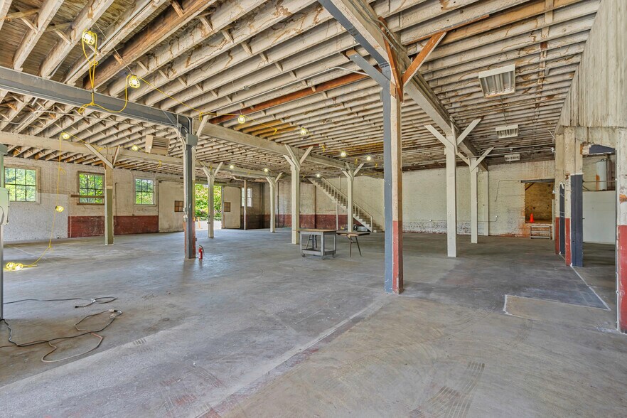 217 State St, Salem, OR à vendre - Photo du bâtiment - Image 2 de 19