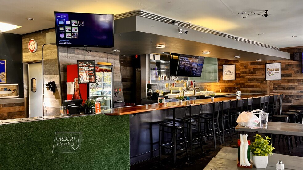 2210-2222 Central Ave SE, Albuquerque, NM à louer - Photo intérieure - Image 3 de 12