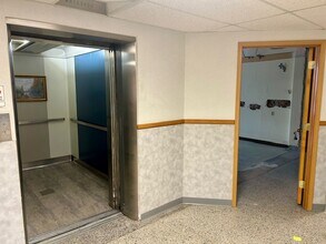 1601 2nd Ave N, Great Falls, MT à louer Photo intérieure- Image 2 de 5