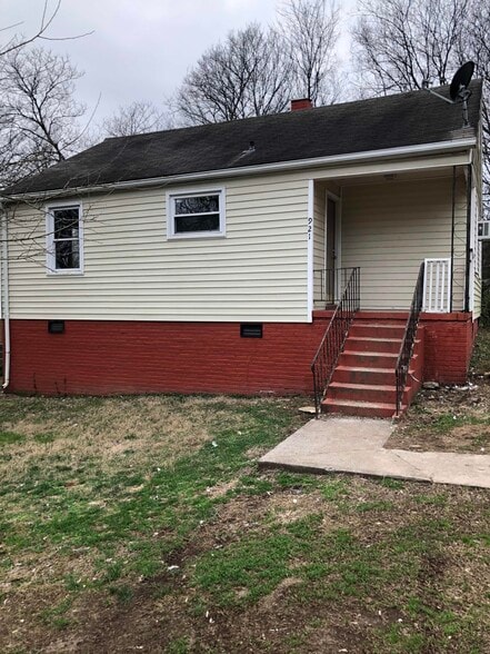 10045 Rutledge Pike, Corryton, TN for sale - Building Photo - Image 2 of 12