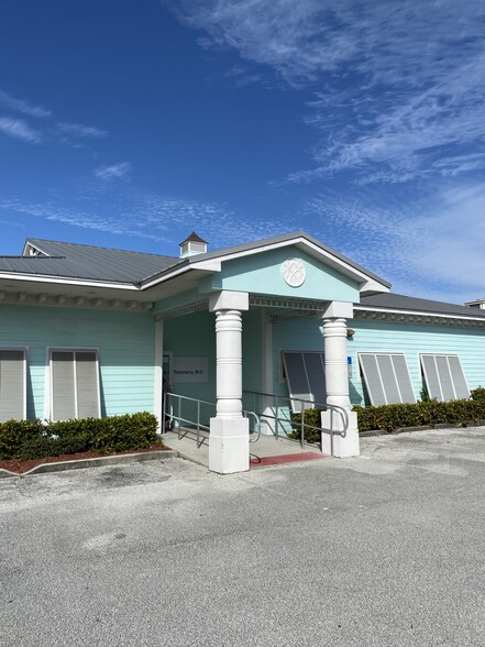 1315 Valentine St, Melbourne, FL à vendre - Photo principale - Image 1 de 1