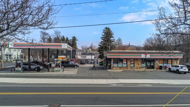 More details for 97 Union St, Easthampton, MA - Retail for Sale