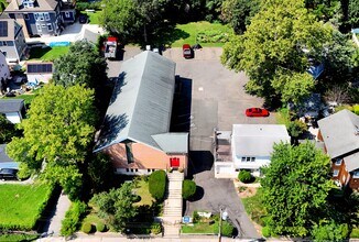 135 Remington Pl, New Rochelle, NY - AERIAL  map view