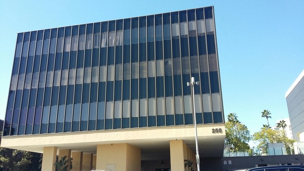 255 N D St, San Bernardino, CA for lease - Building Photo - Image 1 of 6