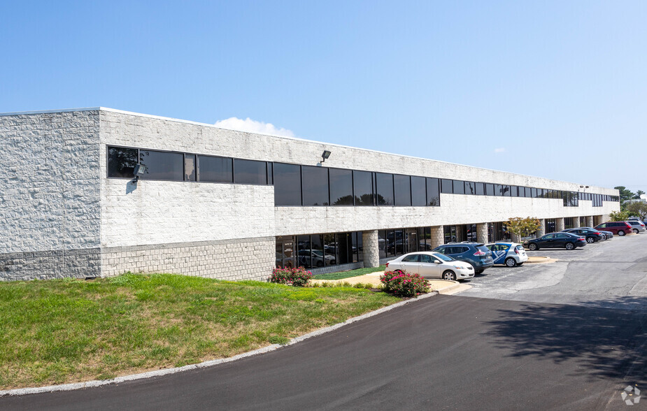 1708 Whitehead Rd, Woodlawn, MD for lease - Building Photo - Image 1 of 9