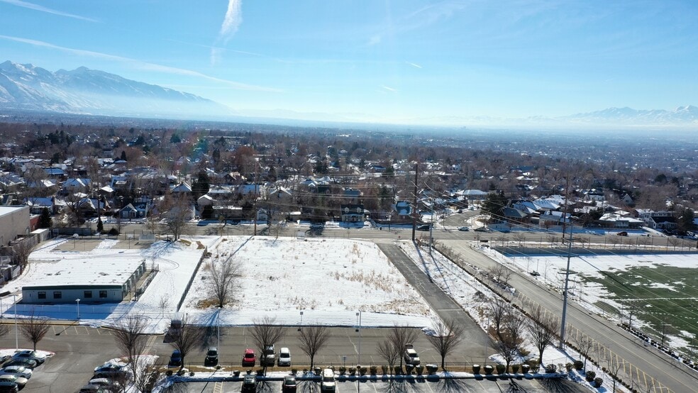 1535 Sunnyside, Salt Lake City, UT à vendre - Photo du bâtiment - Image 3 de 4