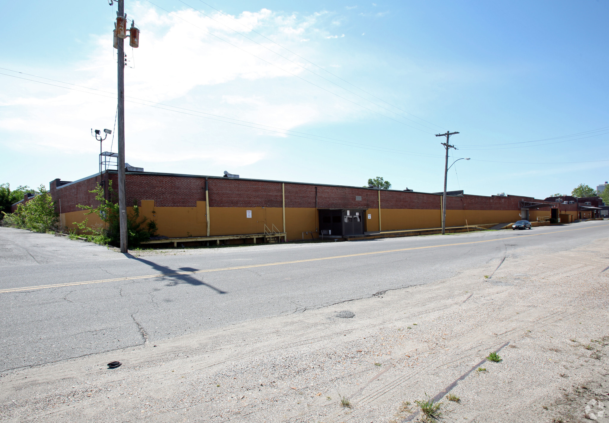 700 N Front St, Memphis, TN à vendre Photo principale- Image 1 de 1