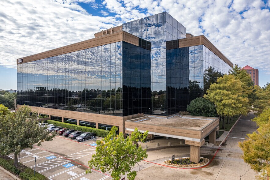 801 E Campbell Rd, Richardson, TX à louer - Photo du bâtiment - Image 2 de 7