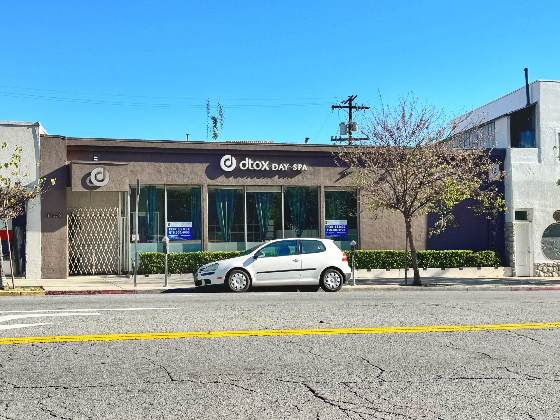 3206 Los Feliz Blvd, Los Angeles, CA for lease Interior Photo- Image 1 of 3