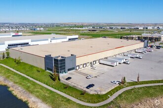 89 Freeport Blvd NE, Calgary, AB - AERIAL  map view - Image1