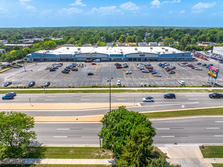 5655-5679 S 27th St, Milwaukee, WI for sale - Building Photo - Image 3 of 7