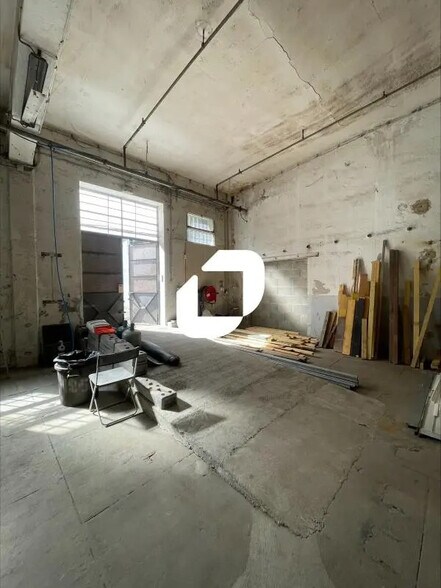 Flex dans Voiron à louer - Photo du bâtiment - Image 3 de 6