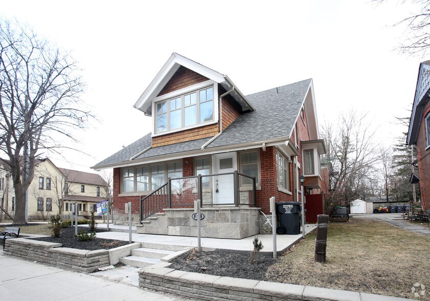 170 Main St N, Brampton, ON à vendre - Photo principale - Image 1 de 1