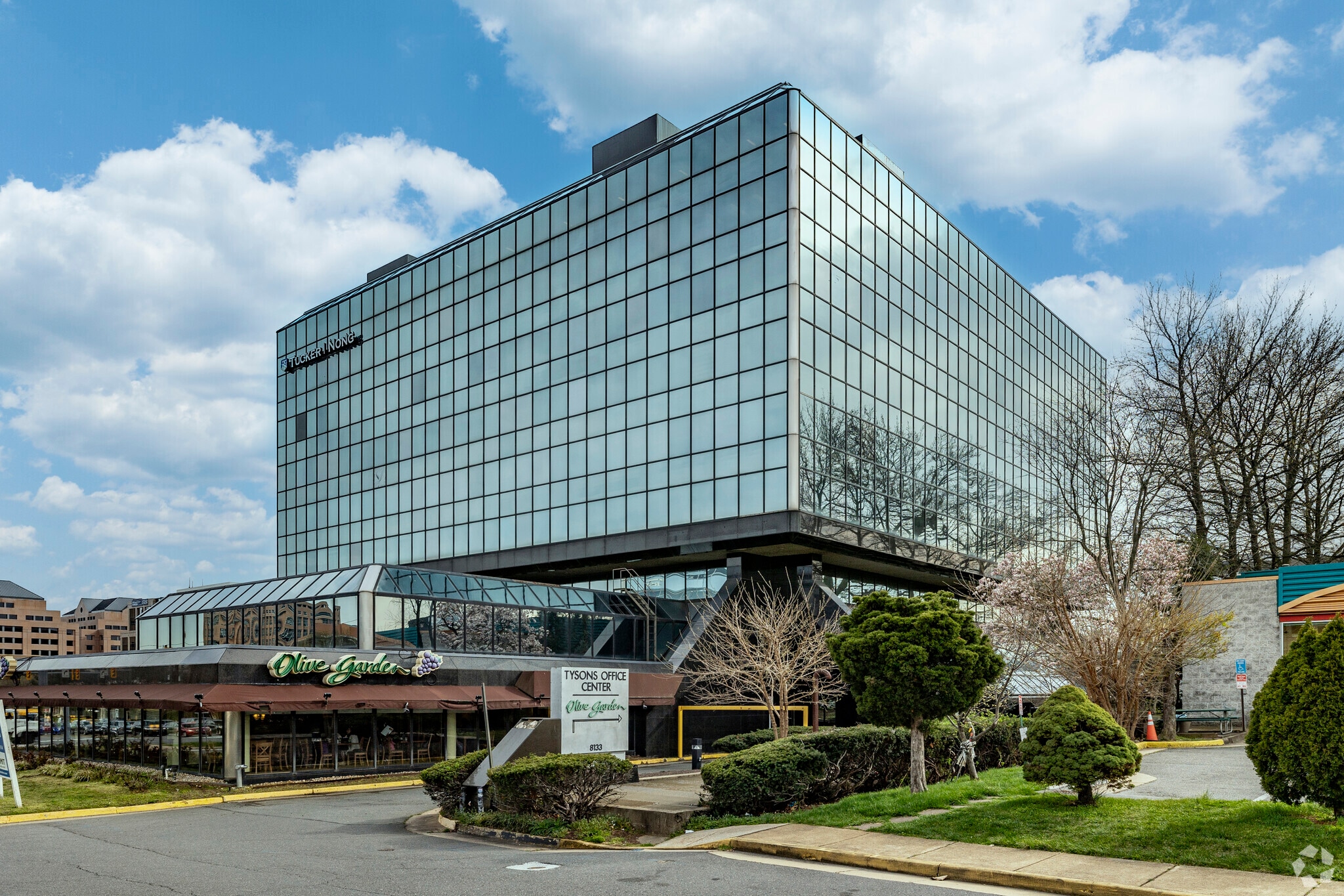 8133 Leesburg Pike, Vienna, VA for lease Building Photo- Image 1 of 2