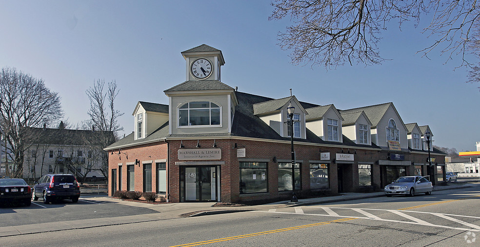 213 Main St, Hudson, MA à vendre - Photo principale - Image 1 de 1