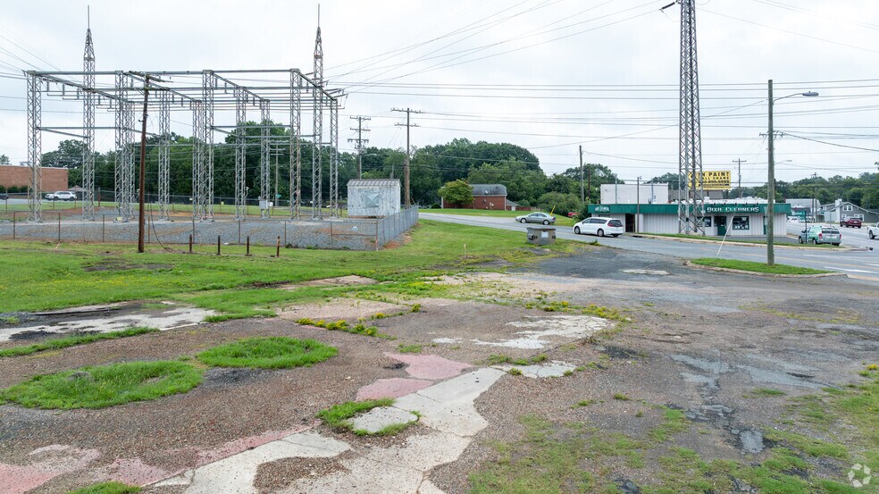 301 Jackson Park Rd, Kannapolis, NC à vendre - Photo du bâtiment - Image 2 de 3