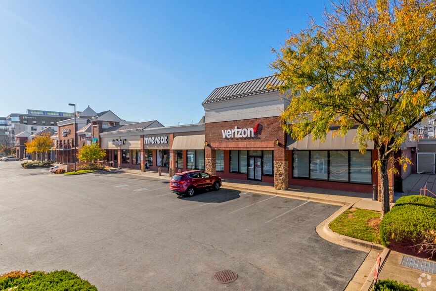 1701-1765 Rockville Pike, Rockville, MD à vendre - Photo du bâtiment - Image 2 de 10