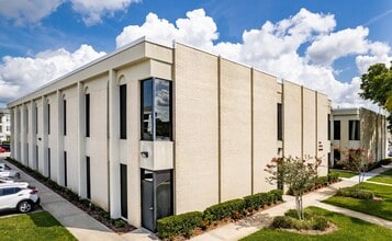 1080 Woodcock Rd, Orlando, FL à louer Photo intérieure- Image 2 de 11