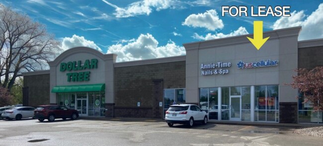 More details for 421-425 W Northland Ave, Appleton, WI - Retail for Lease