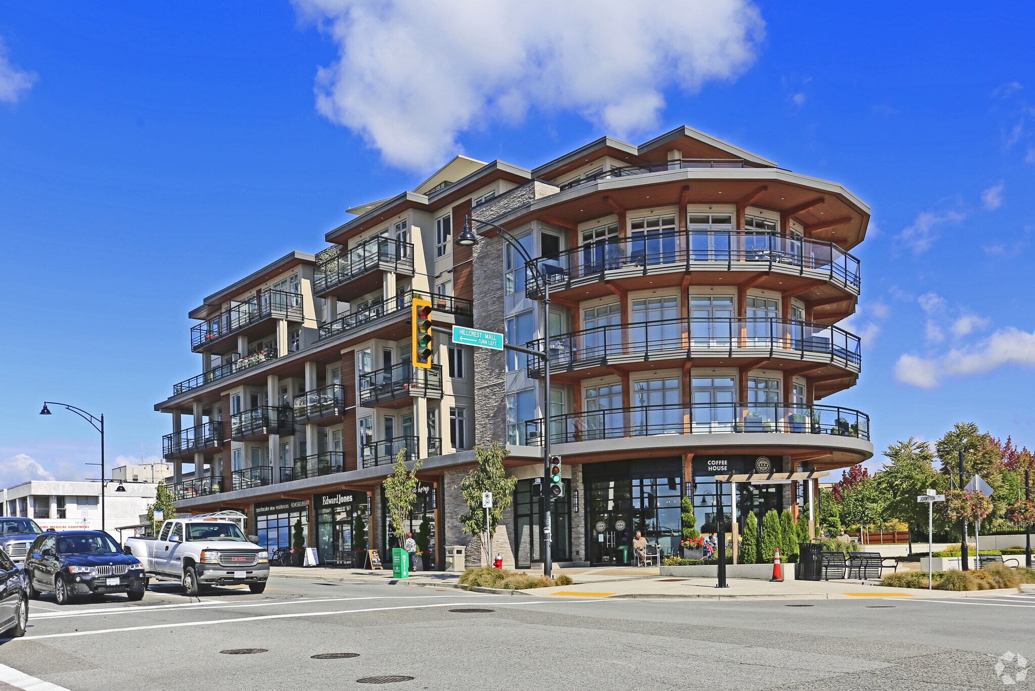 1400-1420 Johnston Rd, White Rock, BC for sale Primary Photo- Image 1 of 1