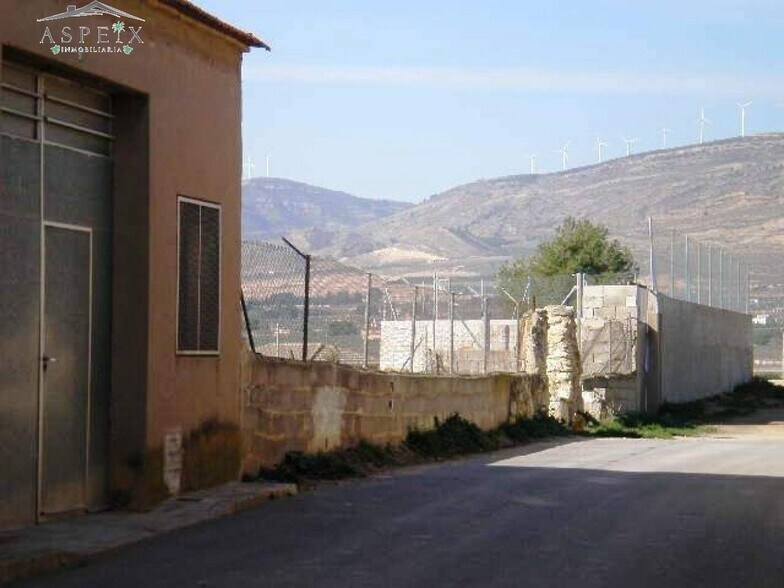 Terrain dans Caudete, Albacete à vendre - Photo du bâtiment - Image 2 de 3