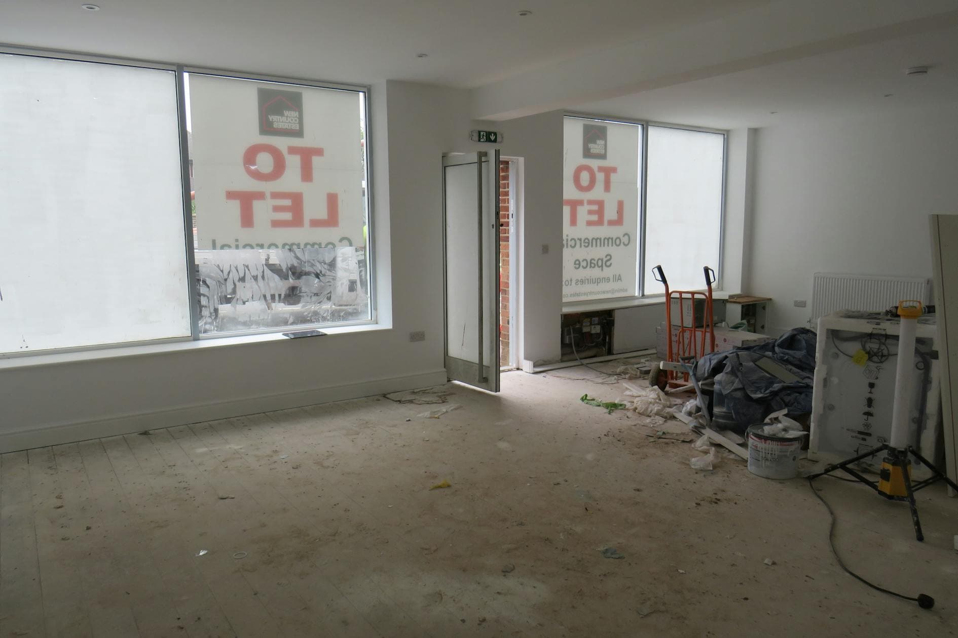 188 Beacon Hill Rd, Fleet à louer Photo intérieure- Image 1 de 3