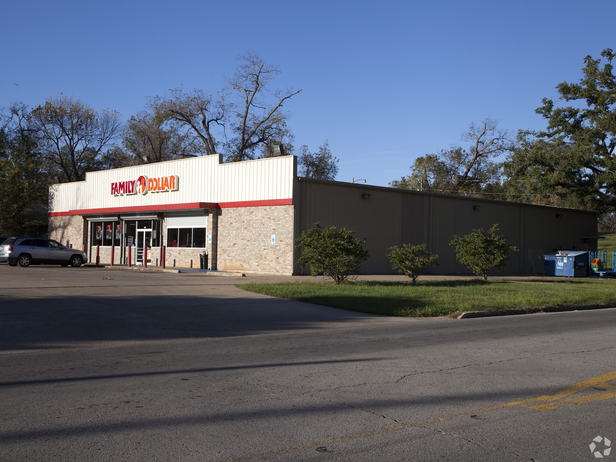 2501 3rd St, Alexandria, LA for lease Primary Photo- Image 1 of 3