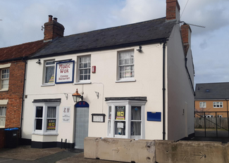 Plus de détails pour 87 Tickford St, Newport Pagnell - Local commercial à louer