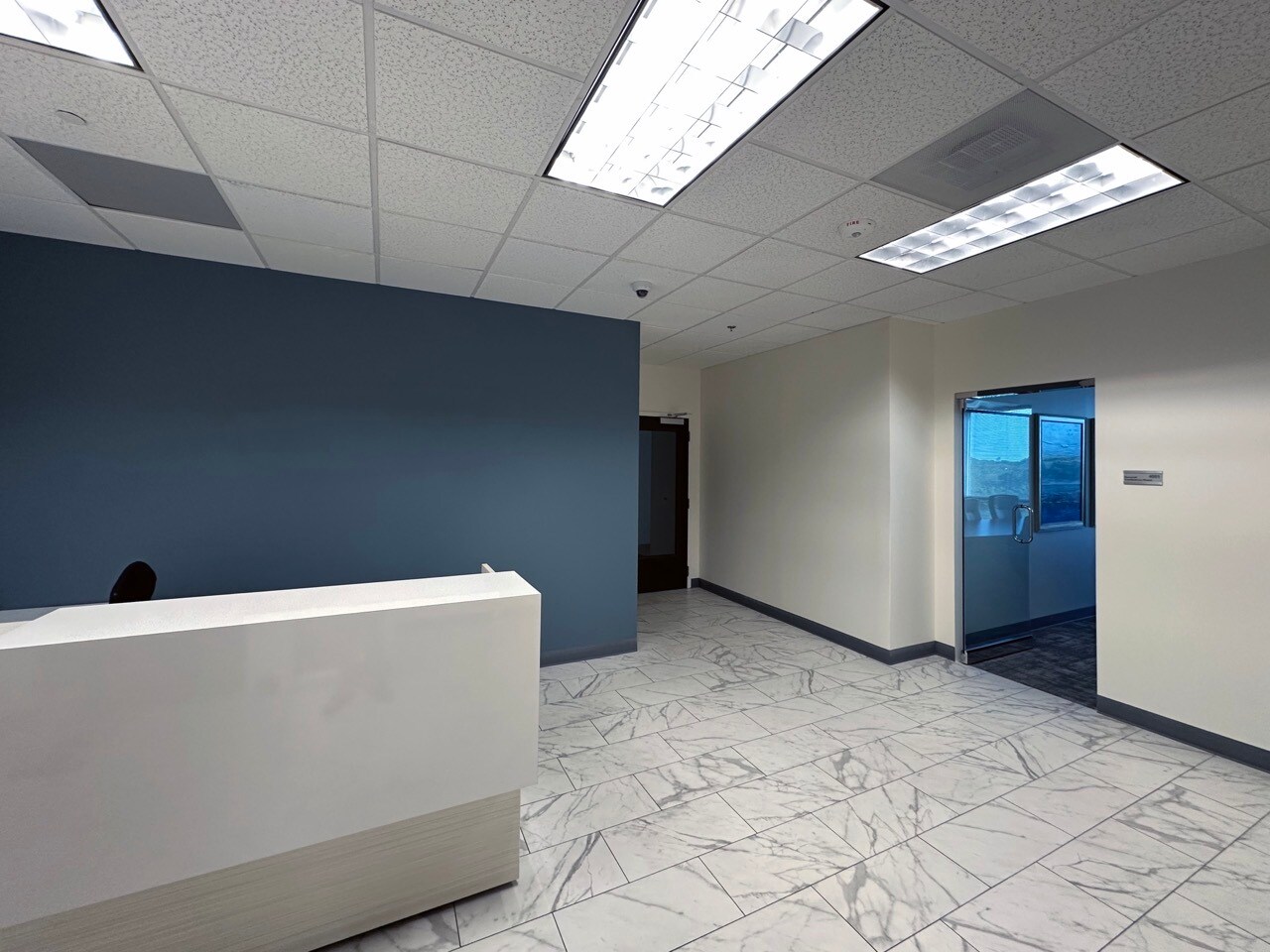 10375 Centurion Pky N, Jacksonville, FL for lease Interior Photo- Image 1 of 9