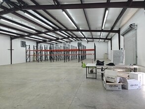 11523 Harry Hines Blvd, Dallas, TX for lease Interior Photo- Image 2 of 5