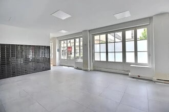 45 Rue De Montreuil, Paris for lease Interior Photo- Image 2 of 7