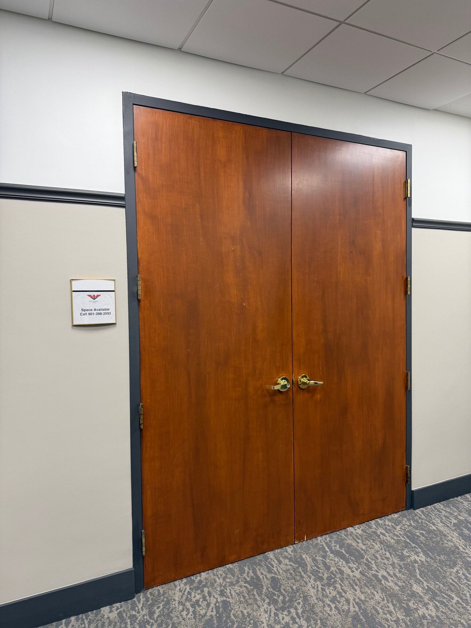 80 Monroe Ave, Memphis, TN for lease Interior Photo- Image 1 of 4