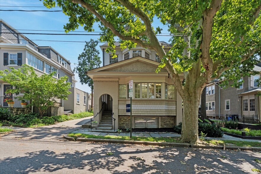 18 W Evergreen Ave, Philadelphia, PA for sale - Building Photo - Image 2 of 22