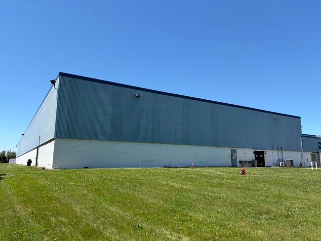 Plus de détails pour 5550 Winchester Ave, Martinsburg, WV - Industriel à louer