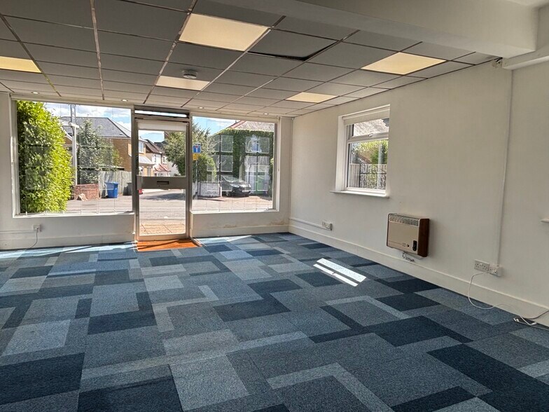 96 Westborough Rd, Maidenhead à louer - Photo intérieure - Image 3 de 6