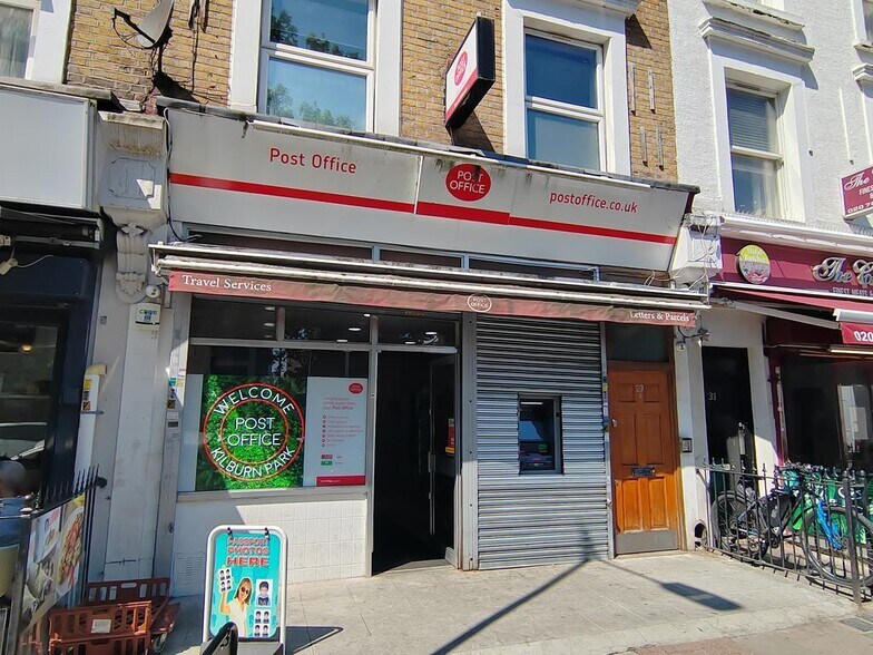 29 Malvern Rd, Londres à vendre - Photo du bâtiment - Image 2 de 26