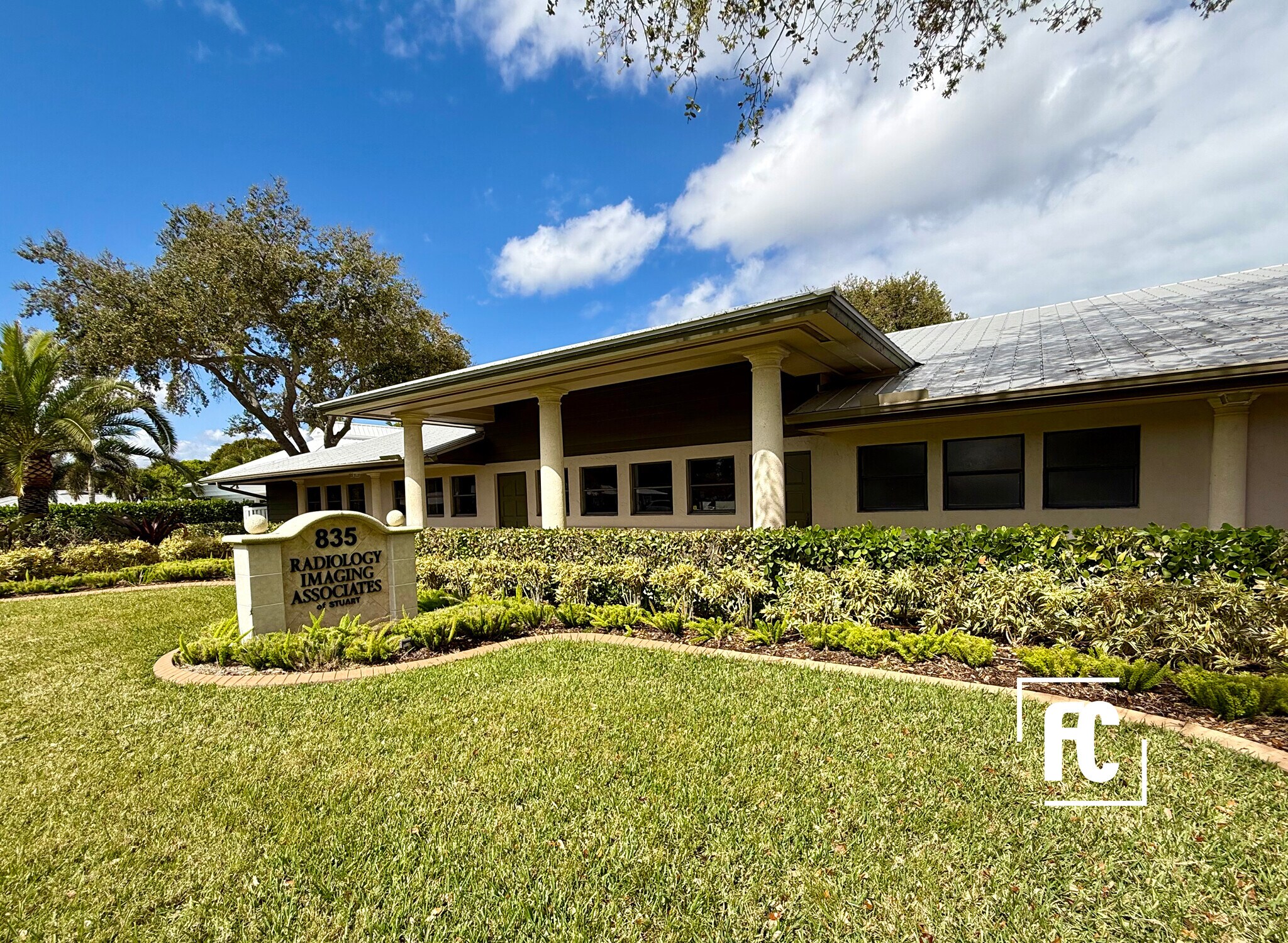 835 SE Osceola St, Stuart, FL à vendre Photo principale- Image 1 de 40