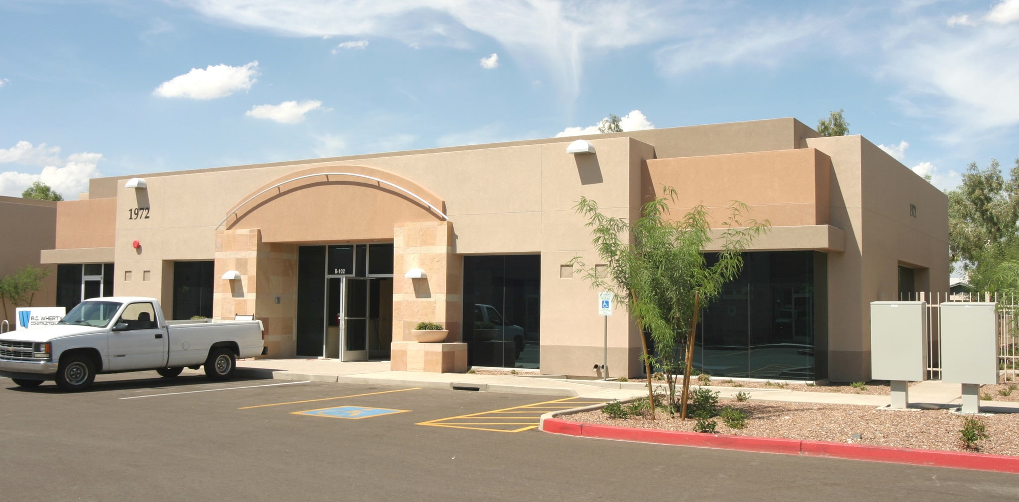 1972 E Baseline Rd, Tempe, AZ for lease Primary Photo- Image 1 of 8