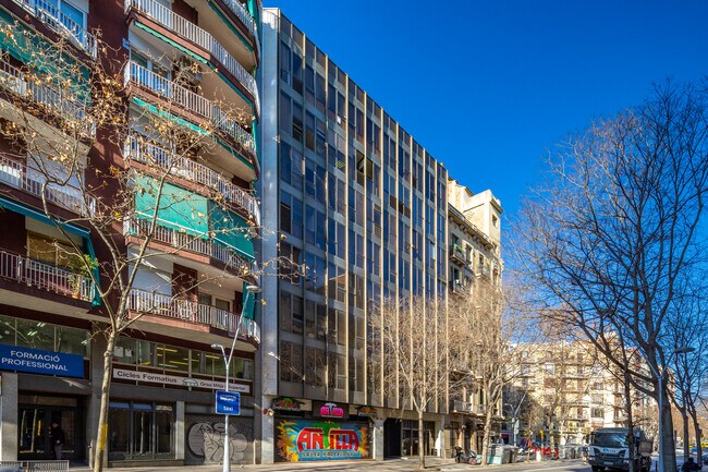 More details for Carrer d'Aragó, 141, Barcelona - Office for Lease