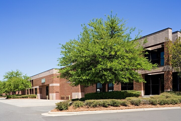 1500 Continental Blvd, Charlotte, NC à louer - Photo du bâtiment - Image 2 de 3