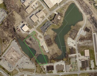 Plus de détails pour 345 Industrial Pky, Chardon, OH - Terrain à vendre