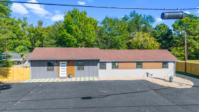 Plus de détails pour 4704 Judson Rd, Longview, TX - Bureau à vendre