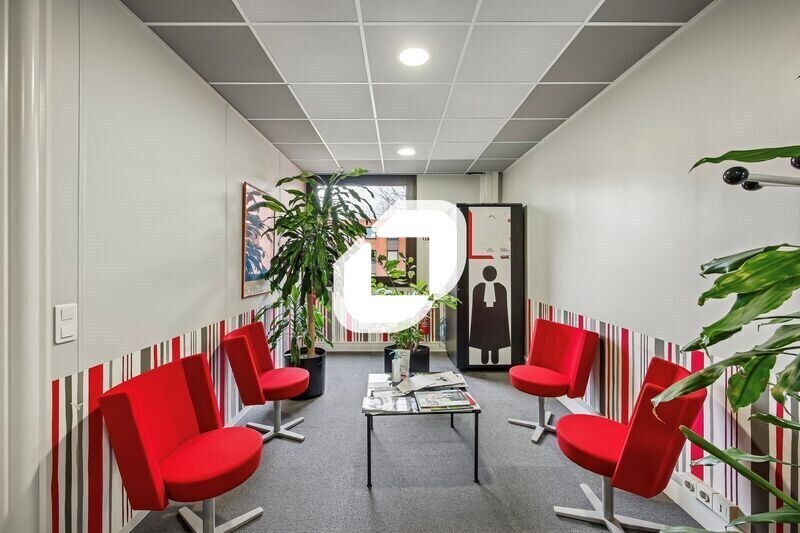 Bureau dans Montigny-le-Bretonneux à vendre - Photo intérieure - Image 2 de 18