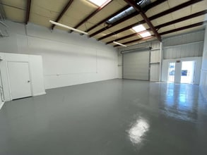 6230 Stone Rd, Port Richey, FL for lease Interior Photo- Image 2 of 3