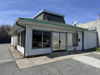 Plus de détails pour 2902 High Point Rd, Greensboro, NC - Vente au détail à vendre