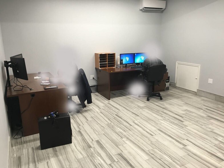 182 Vermont Ave, Staten Island, NY à vendre - Photo intérieure - Image 3 de 16