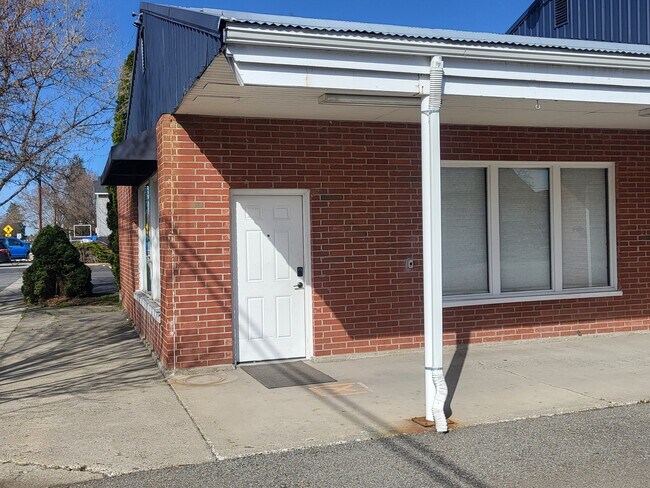 More details for 415 E 3rd Ave, Post Falls, ID - Retail for Sale